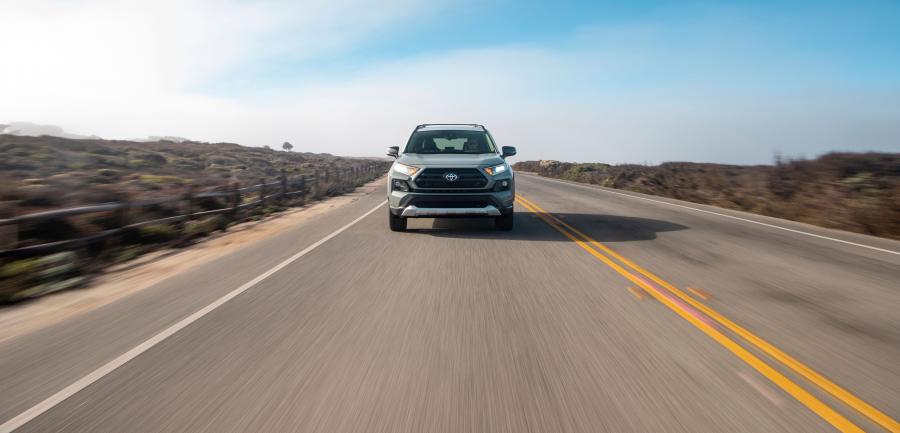  Toyota RAV4 Adventure 2018 года  (NA) (фото 51 из 196)